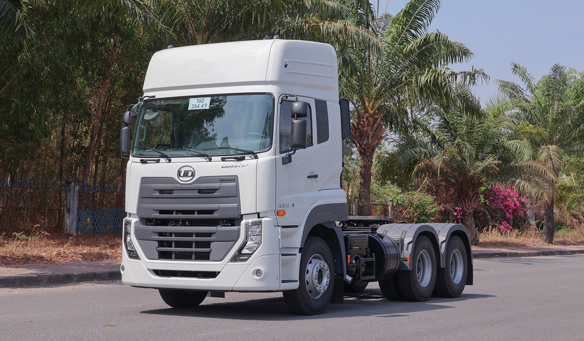 Xe Đầu Kéo UD 350 GWE 2 Cầu 6x4